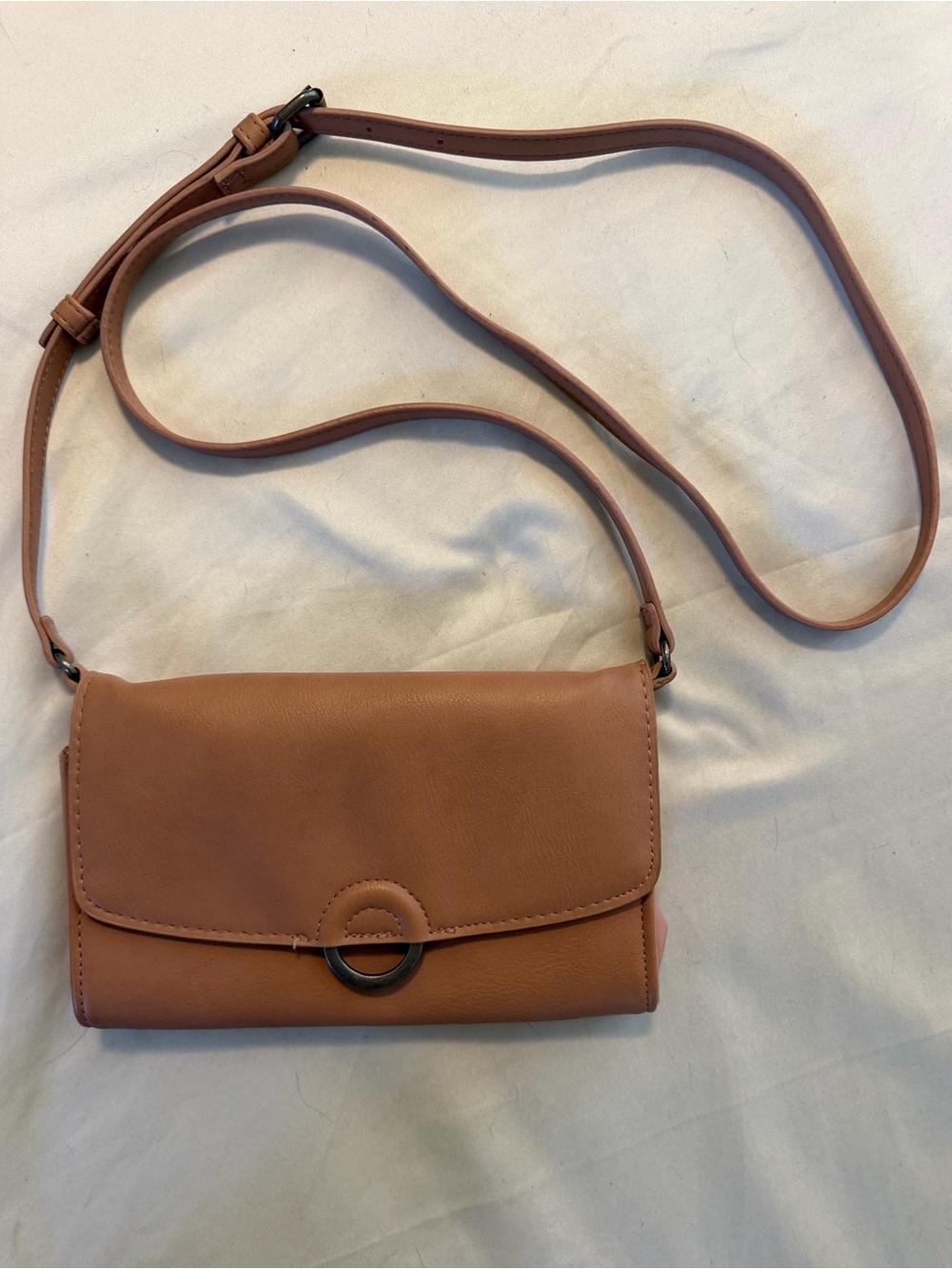 Universal Threads Classic Non Leather Crossbody Tan Bag